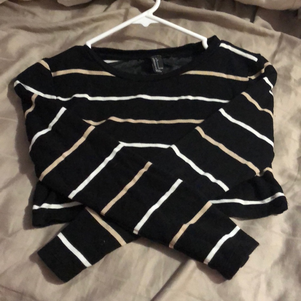 Long sleeve sweater crop! Worn 1x
